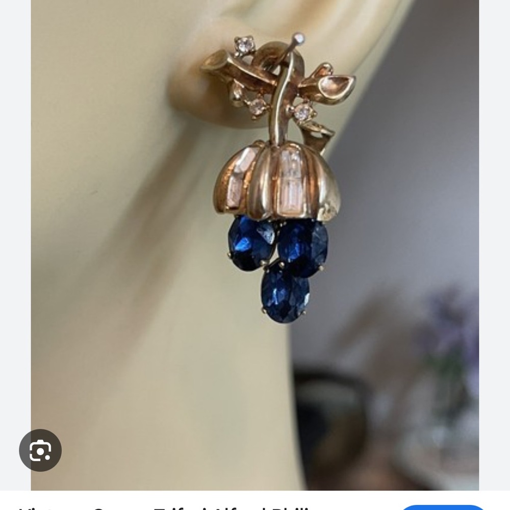 Vintage Trifari Alfred Philipe sapphire drop earrings
